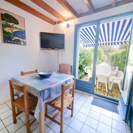 Escale Azur - Mazet Avec Jardin, Wifi, Piscine Holiday home *